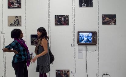 Exposición Tv / Arts / Tv en el Arts Santa Mònica.