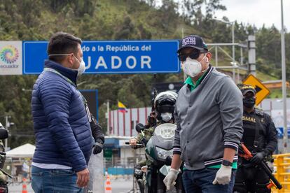 Ejército refuerza frontera entre Colombia y Ecuador.