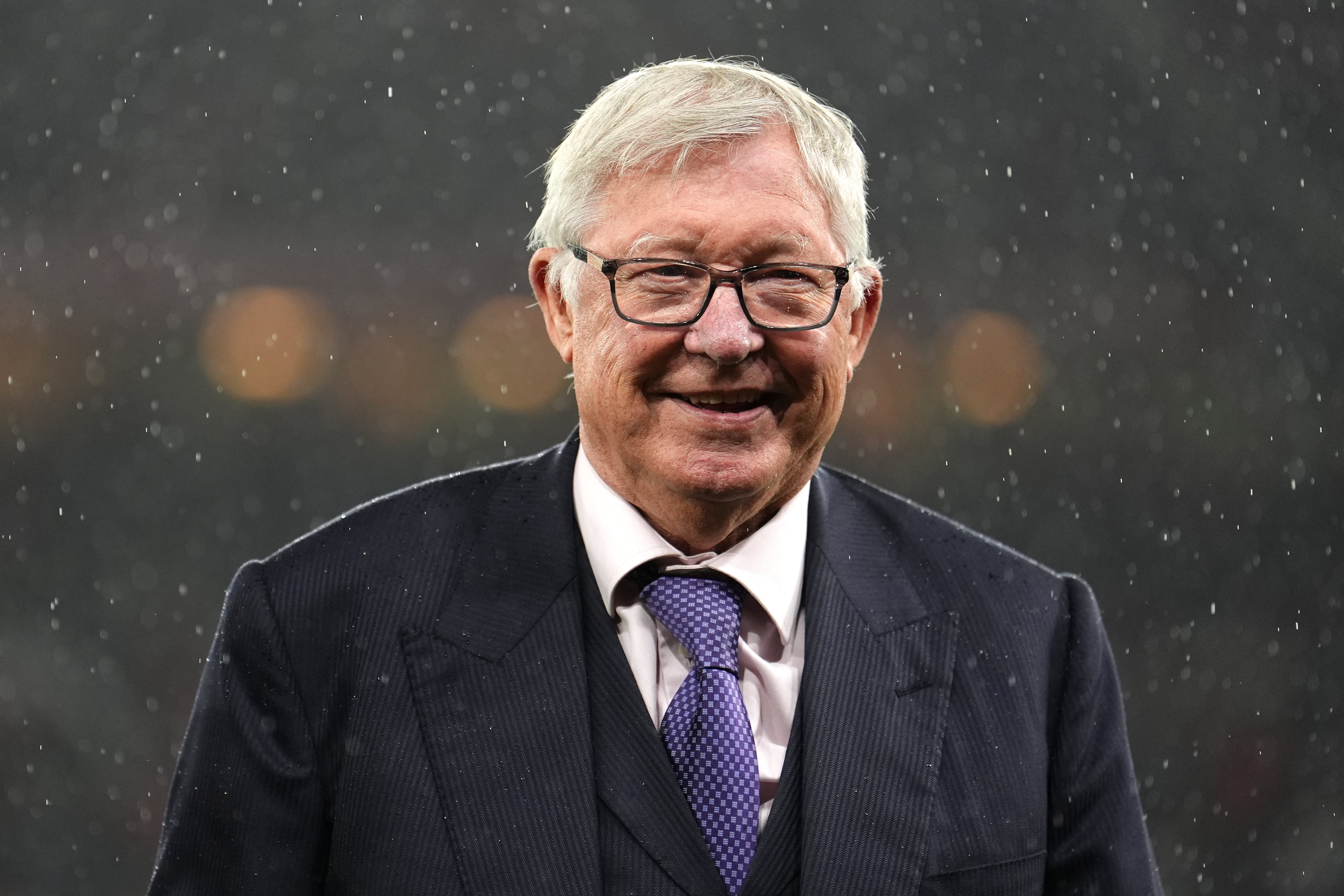 El Manchester United deja de pagar el sueldo millonario de embajador a Alex Ferguson