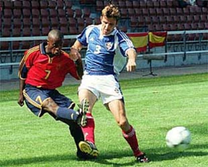 Jacinto, en una jugada del partido de ayer.