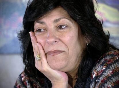 La escritora Almudena Grandes en la presentación en la localidad jienense de Alcalá la Real de su último libro, 'El lector de Julio Verne'.