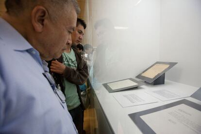 Las cartas se engloban dentro de la exposición organizada sobre la figura de Albert Einstein por la delegación de Israel en la FIL de Guadalajara. "La parte de las cartas es para nosotros muy importante porque se presentan por primera vez y también porque demuestra el contacto con México y su sociedad", explica Lior Haiat, portavoz de la delegación israelí.