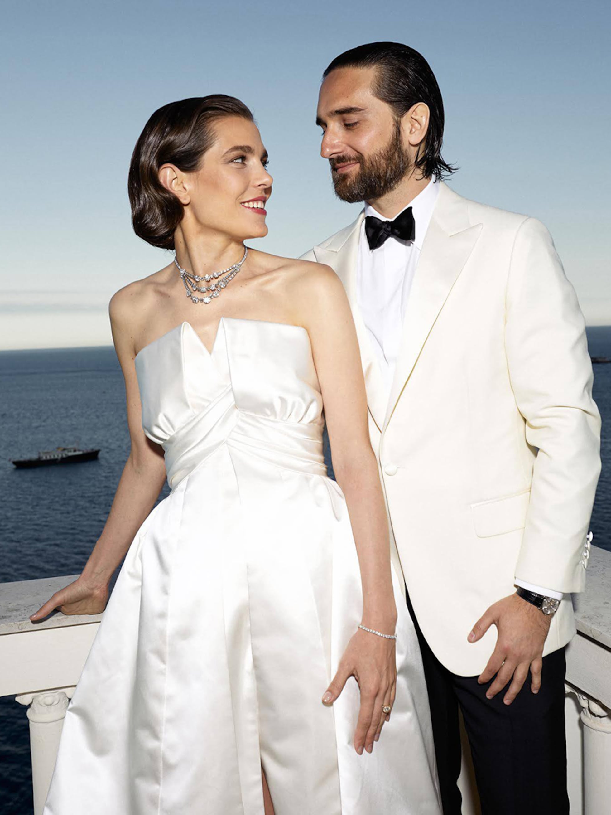 Así son los (espectaculares) vestidos de novia de Carlota Casiraghi |  Famosos | S Moda | EL PAÍS, image size:1960x2613