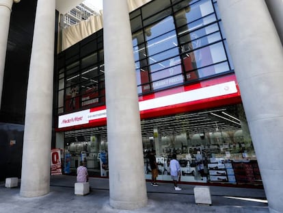 La nueva tienda que Media Markt ha abierto en la plaza del Carmen, en el centro de Madrid.