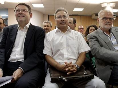 Ximo Puig, Paco Molina y Conrado Hern&aacute;ndez, en la sede del PSPV.