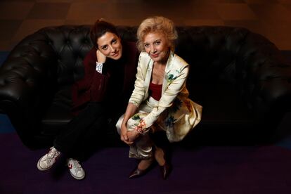 The actresses Marisa Paredes and Bárbara Lennie, in an interview in EL PAÍS on the occasion of the presentation of 'Petra', a film by Jaime Rosales in 2018.