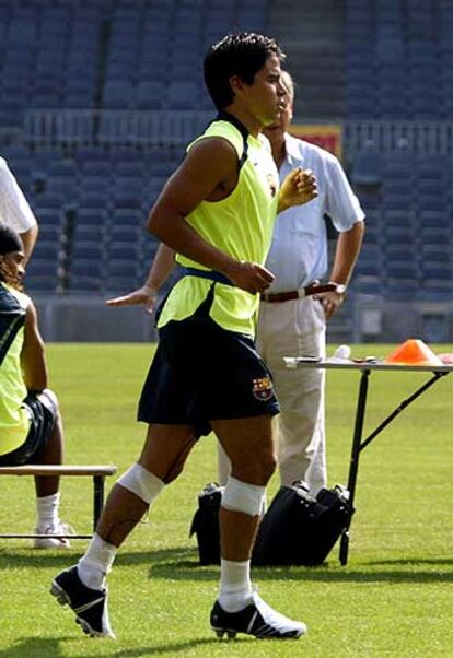 Saviola, durante las pruebas médicas de los jugadores del Barça.