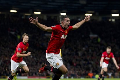 Robin van Persie celebra el 1 a 0.