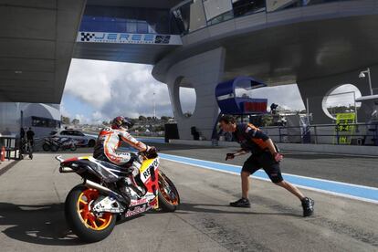 Dani Pedrosa se lleva la pole en el circuito de Jerez.