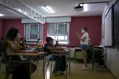 Alumnos de un instituto de Barcelona, en septiembre.