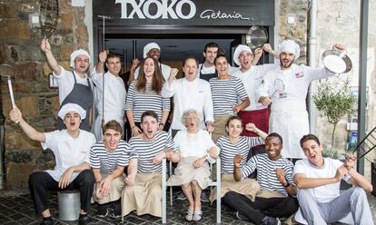 El equipo del Txoko Getaria, en una imagen reciente de su blog.