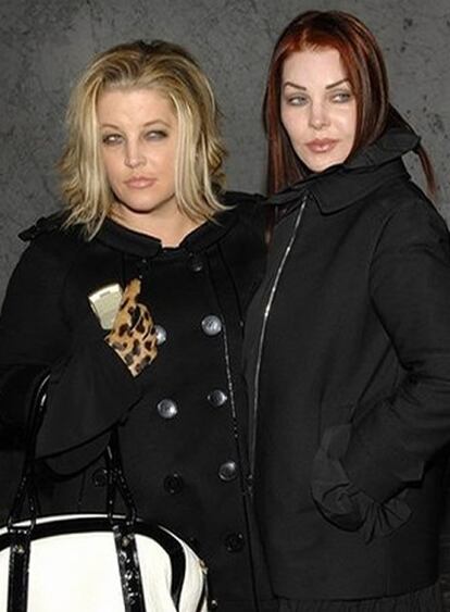 Las gemelas que Lisa Marie Presley dio a luz hace una semana ya tienen nombre. Según recoge la agencia Bang, la cantante, e hija de Elvis Presley, ha puesto a las niñas los nombres de Finley y Harper. Lisa Marie tiene, además, otros dos hijos de un matrimonio anterior, Riley y Benjamin.