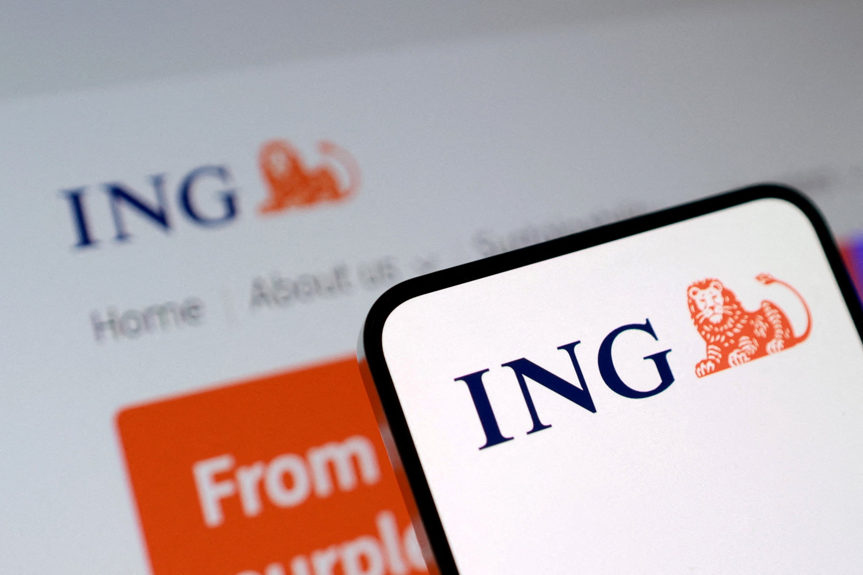 ING reta a los neobancos y lanza un modelo de planes de suscripción