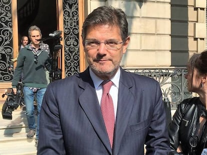 El ministre de Justícia, Rafael Catalá, compareix davant dels mitjans aquest dijous.