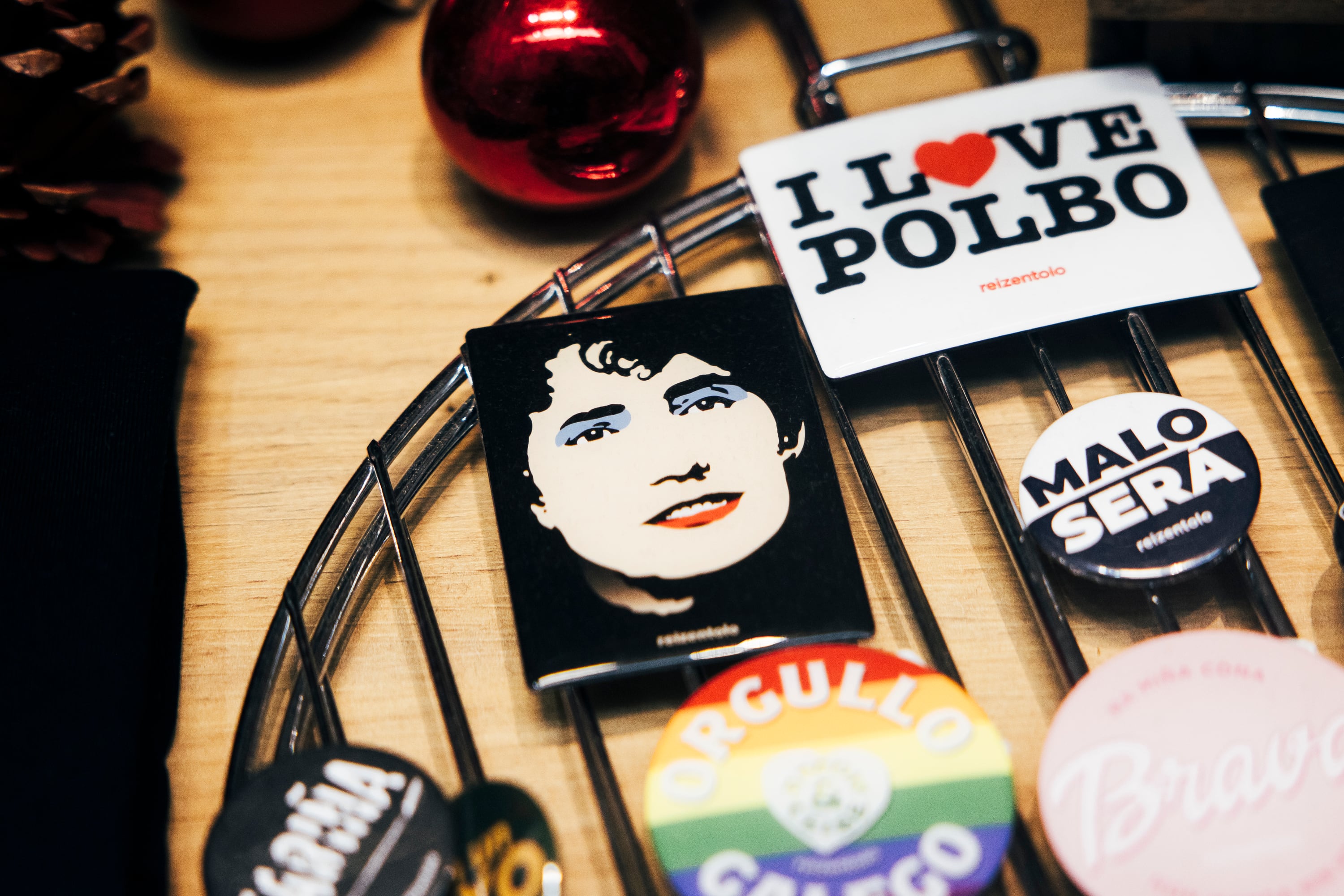 Imán con el diseño Rosalín, de la marca Rei Zentolo, SL.