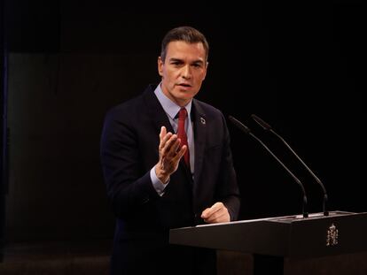 El presidente del Gobierno, Pedro Sánchez, este lunes, en la conferencia 'España puede', en Madrid.