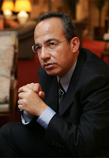 Felipe Calderón, en Madrid en noviembre de 2004.