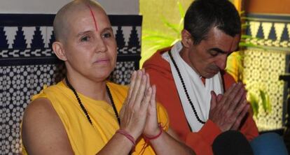 Miembros de la comunidad hinduista de Granada Vaidika Partisana Sangha.