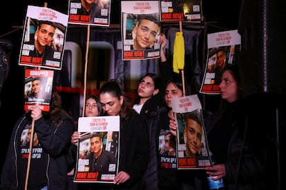 Protesta para pedir la liberación de Edan Alexander, en Jerusalán en abril. 