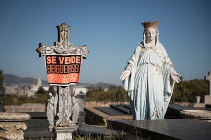 Un panteón en venta en el cementerio de Montjuïc