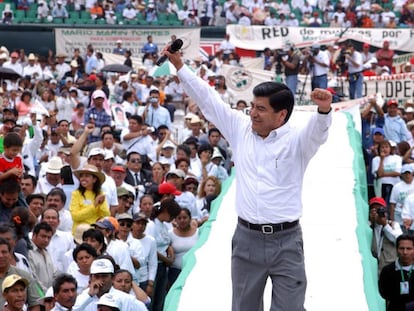 Mario Marín, durante su campaña para la gubernatura de Puebla en 2004.