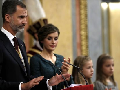 King Felipe with his family in Congress on Thursday.