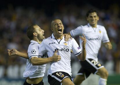 Feghouli celebra el 1 a 0.