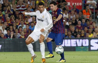 Cristiano Ronaldo y Messi, durante la Supercopa