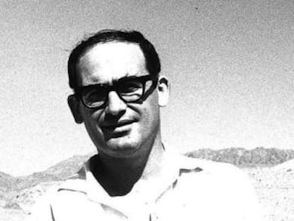 Avraham Yaski, arquitecto israelí, en 1963.