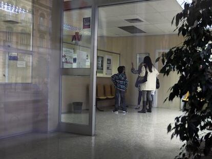 Un ambulatorio vacío en Valencia.