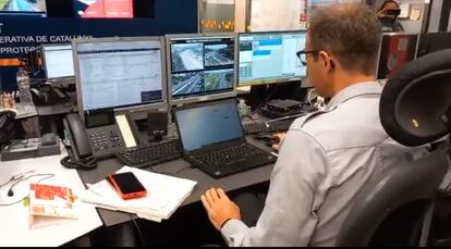 Un momento de la prueba de envío masivos de mensajes de alerta en la zona de Tarragona.