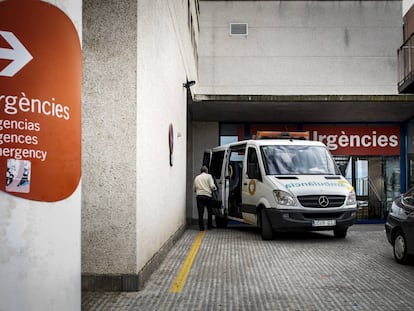 Entrada d'urgències a l'Hospital de Palamós