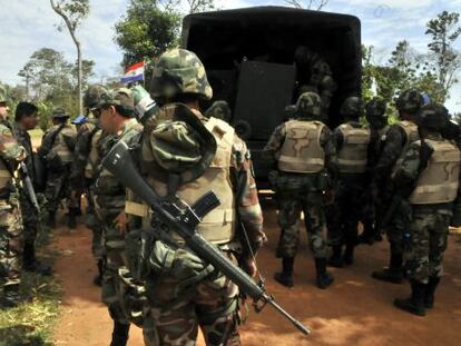 Entrenamiento militar en la localidad paraguaya de Tacuati.