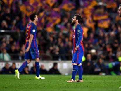 Busquets, Messi y Alc&aacute;cer, en el empate ante la Juventus en el Camp Nou.