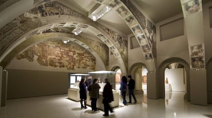 Las pinturas de la sala capitular del monasterio de Sijena, tal y como pueden verse en el MNAC.