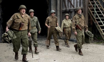 John Goodman, Matt Damon, George Clooney, Bob Balaban y Bill Murray, en 'The monuments men'.