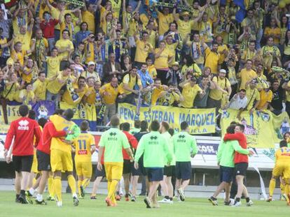 Los jugadores del Alcorcón celebran el ascenso a Segunda