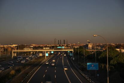 Boina de contaminación de Madrid vista desde la M- 40 a la altura de Pozuelo de Alarcón, en una imagen de archivo.