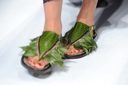 Schiaparelli : Runway- Paris Fashion Week - Haute Couture S/S 2014