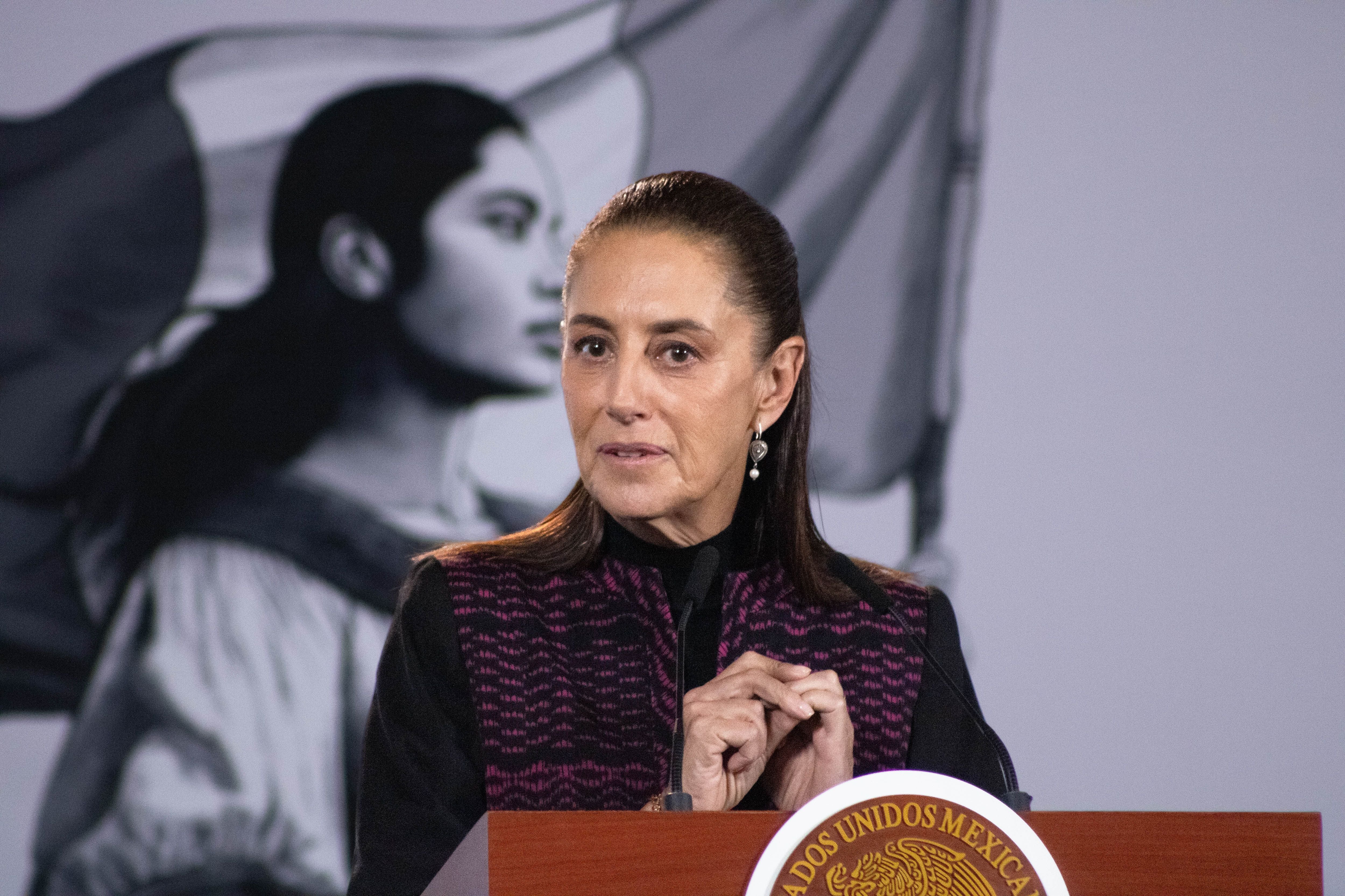 Sheinbaum descarta el cese de Zoé Robledo al frente del IMSS: “Está atendiendo todo lo necesario”
