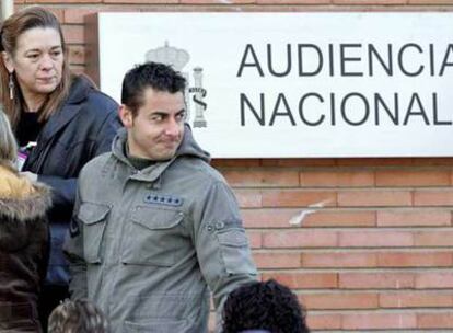 Pilar Manjón, madre de Daniel, fallecido en los atentados, entra en la sala del juicio. Manjón es presidenta de la Asociación 11-M Afectados de Terrorismo