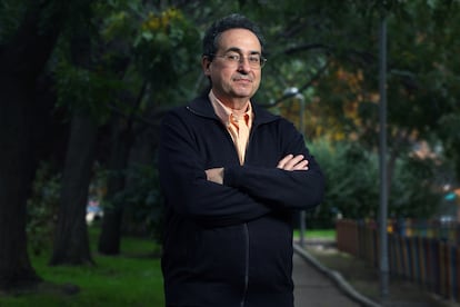 Manel Juan, head of the Clinical Immunology service at the Hospital Clínic of Barcelona, ​​in a park in Madrid.