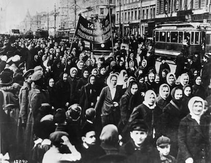 El Día de la Mujer de 1917 en Petrogrado (ahora San Petersburgo).