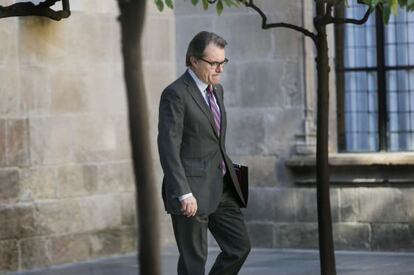 Artur Mas se dirige a la reuni&oacute;n del Consell Executiu de sta ma&ntilde;ana.