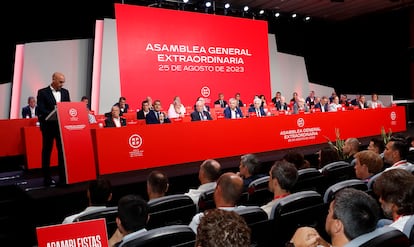 Rubiales, el día 25 durante su intervención asamblea de la Federación de Fútbol, en la Ciudad del Fútbol de Las Rozas (Madrid), en una imagen de la federación.