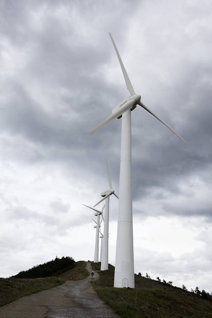 The first windmills in Perdón were put up in 1994 and became the engine of a clean and technologically advanced industry.