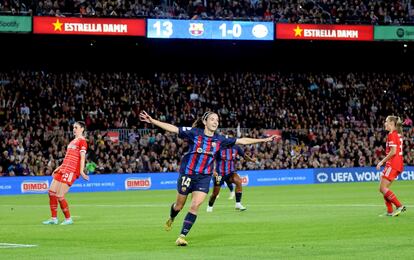 Aitana Bonmatí celebra su gol este jueves contra el Bayern de Múnich en el Camp Nou.