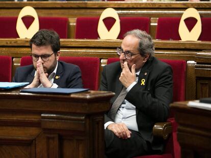 Pere Aragonès i Quim Torra, al Parlament.