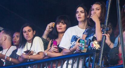 Kylie Jenner , Kendall Jenner y Bella Hadid, durante un festival en Finsbury Park, en Londres.