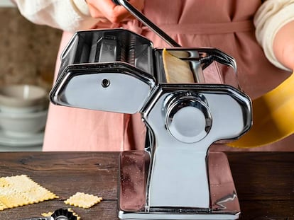 Máquina para hacer pasta fresca en casa.